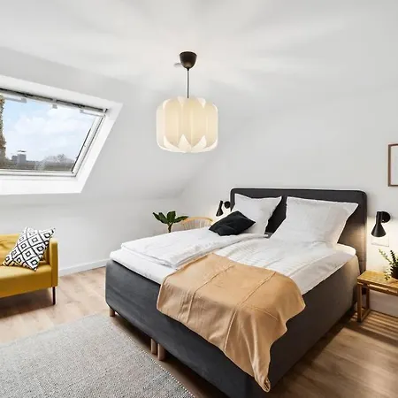 Stylischer Wohntraum In Ronsdorf - Naehe Dus & Dortmund & Koeln & Essen וופרטל